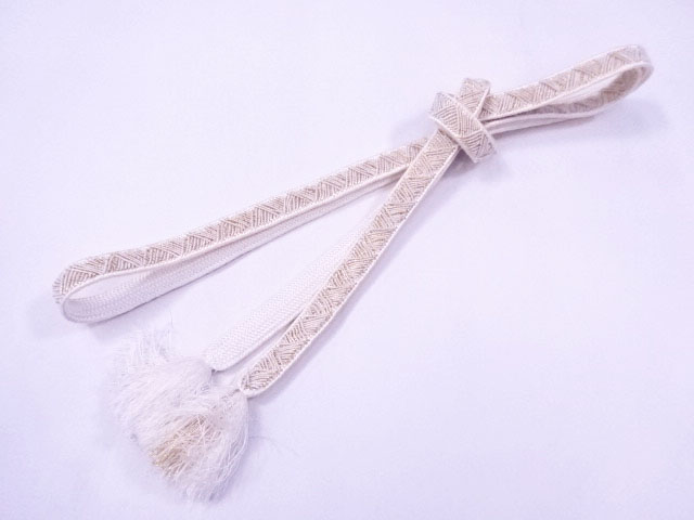 リサイクル　和装小物　帯締め　礼装用　白金　正絹　手組　平組